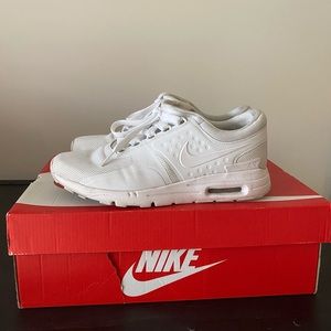 White Air Max Zero